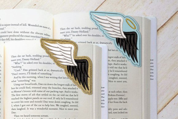 Dual Wings Corner Bookmark ITH Applique